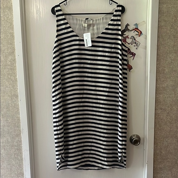 LOFT Monochrome Striped Dress (LARGE) - Picture 2 of 5